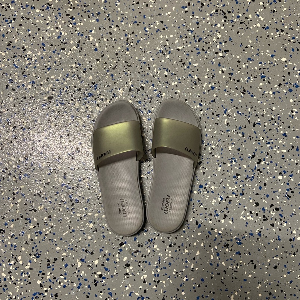 Slide Sandals in Gray and Gold